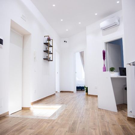 Dimora Diaz B&B Napoli Ngoại thất bức ảnh
