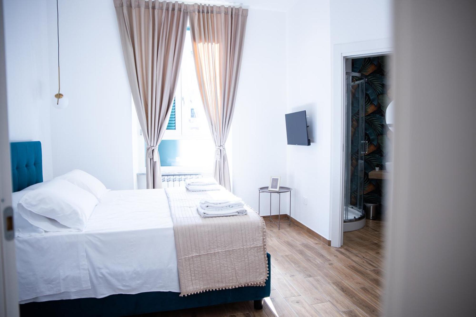 Dimora Diaz B&B Napoli Ngoại thất bức ảnh