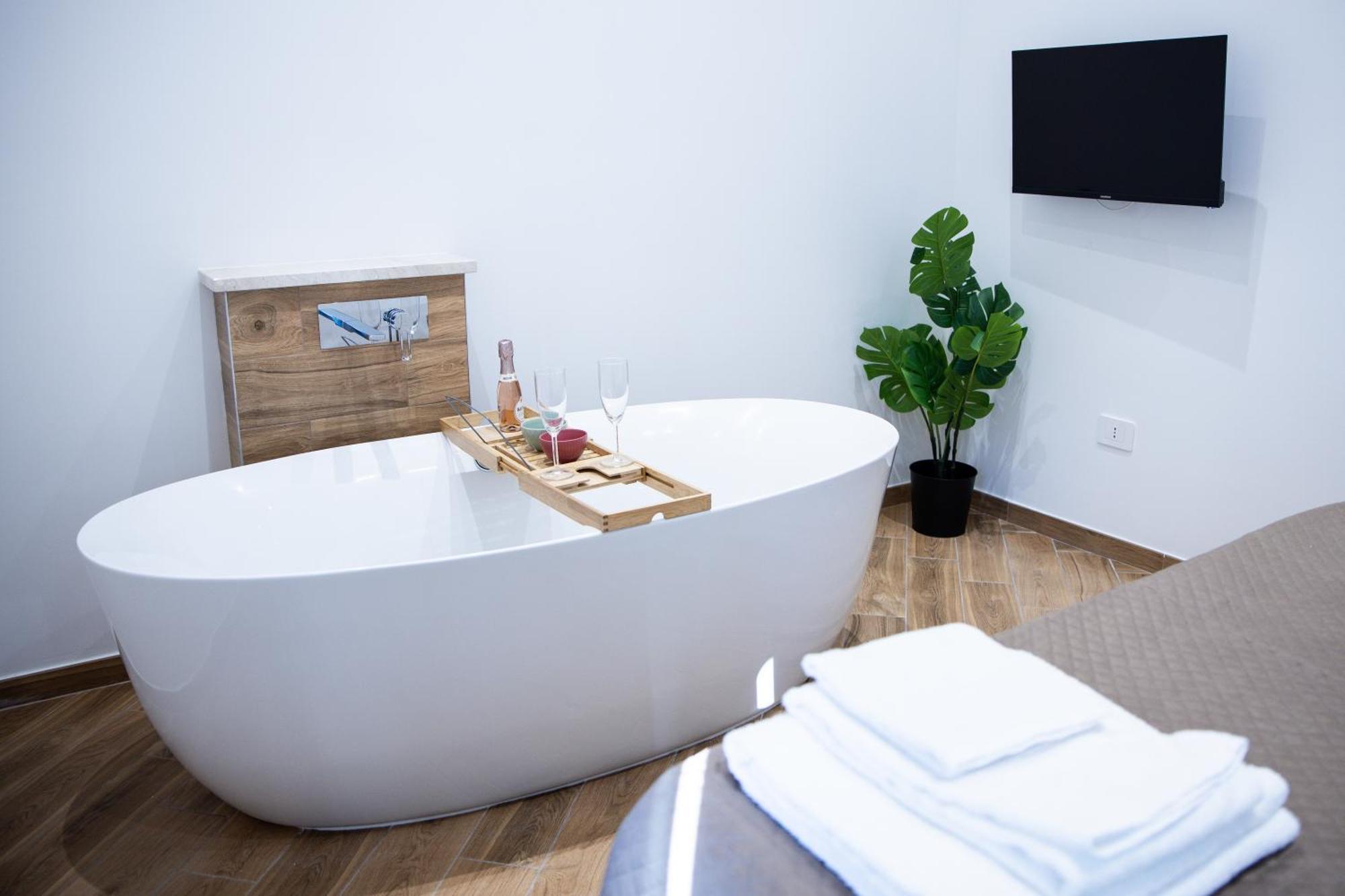 Dimora Diaz B&B Napoli Ngoại thất bức ảnh