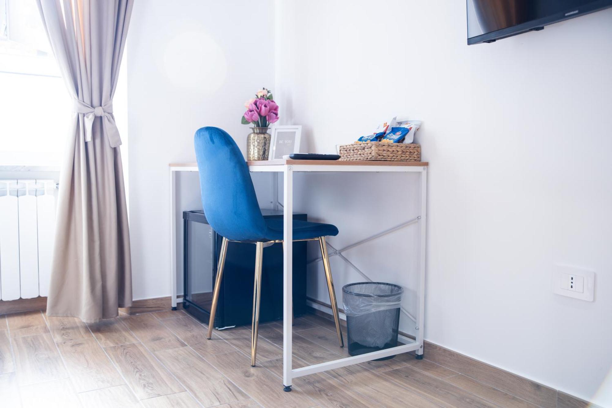 Dimora Diaz B&B Napoli Ngoại thất bức ảnh